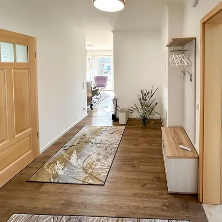 Exklusives Luxus-ferienhaus Mit Whirlpool Auf Ruegen بيت للعطل *