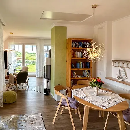 Exklusives Luxus-ferienhaus Mit Whirlpool Auf Ruegen * Puddemin