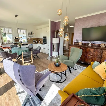 Exklusives Luxus-ferienhaus Mit Whirlpool Auf Ruegen Holiday home