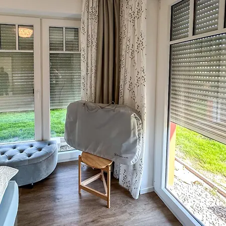Holiday home Exklusives Luxus-ferienhaus Mit Whirlpool Auf Ruegen