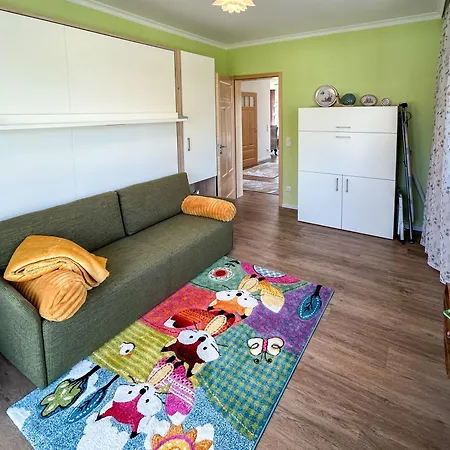 Exklusives Luxus-ferienhaus Mit Whirlpool Auf Ruegen Puddemin