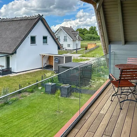 Exklusives Luxus-ferienhaus Mit Whirlpool Auf Ruegen Puddemin